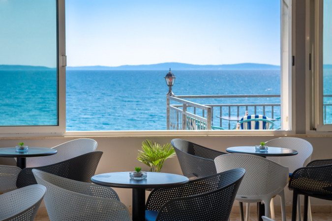 Solar Beach Inn u neposrednoj blizini mora, Stobreč, Dalmacija Stobreč