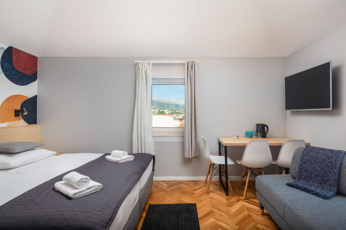 Studio s pogledom na more, Solar Beach Inn u neposrednoj blizini mora, Stobreč, Dalmacija Stobreč