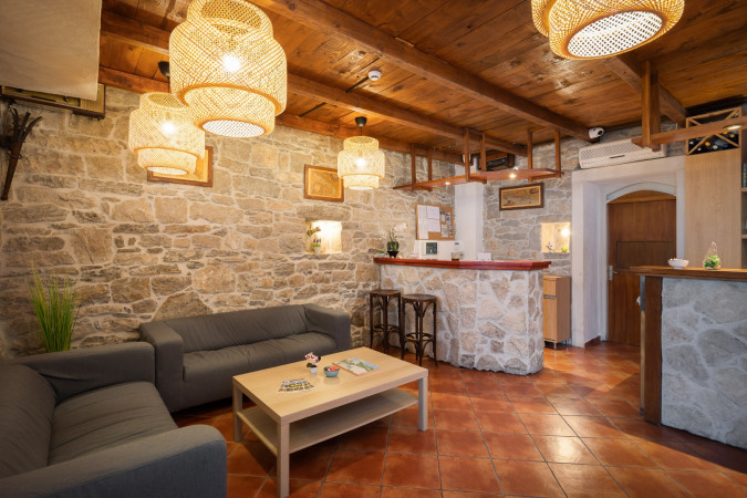 Solar Beach Inn u neposrednoj blizini mora, Stobreč, Dalmacija Stobreč