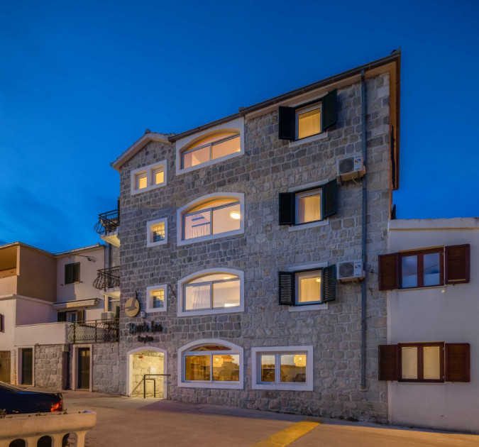 Solar Beach Inn u neposrednoj blizini mora, Stobreč, Dalmacija Stobreč