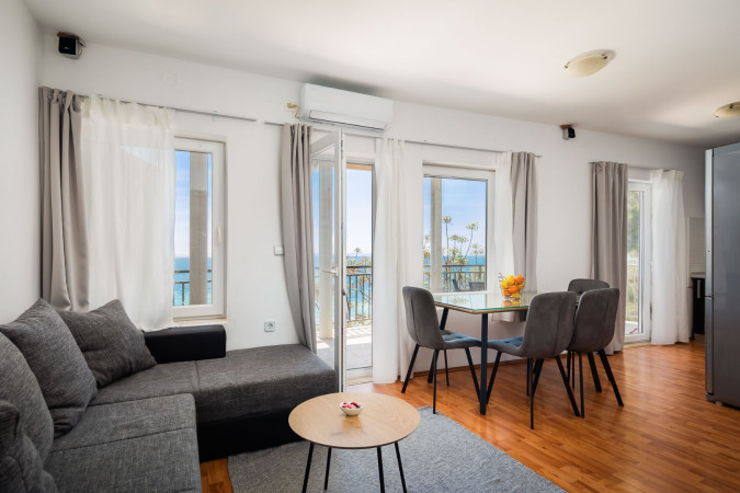Apartman s pogledom na more 1, Solar Beach Inn u neposrednoj blizini mora, Stobreč, Dalmacija Stobreč