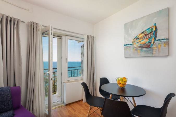 Apartman s pogledom na more 2, Solar Beach Inn u neposrednoj blizini mora, Stobreč, Dalmacija Stobreč